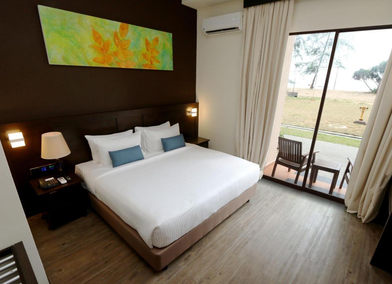 Villea Rompin Resort & Golf Kuala Rompin Exterior foto